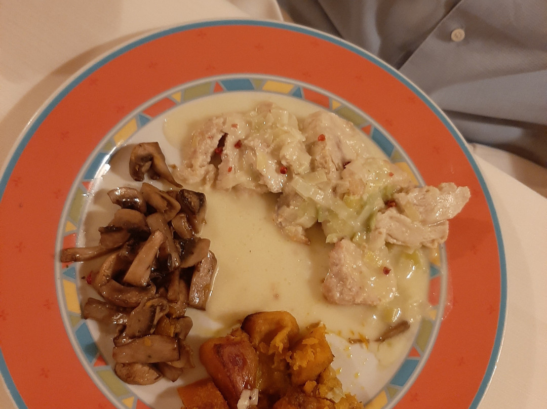 拉莫拉度假酒店主图