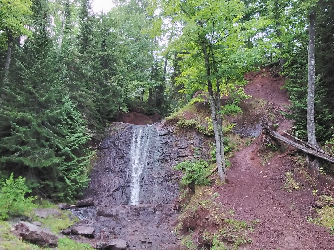 Haven Waterfalls and Park-Lac La Belle必去景点