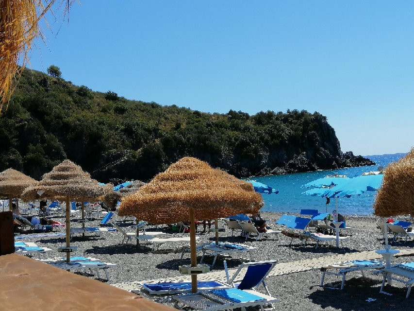 Spiaggia libera Lentiscelle-Marina di Camerota必去景点