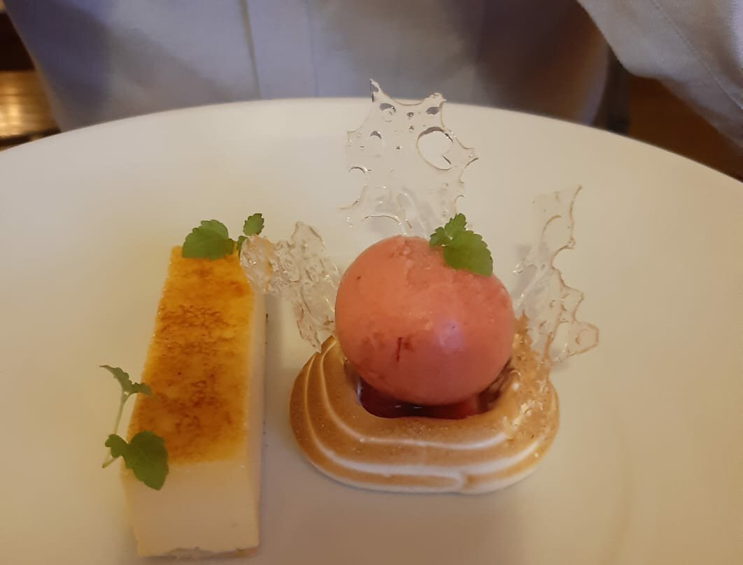 维尔德哈尼酒店主图