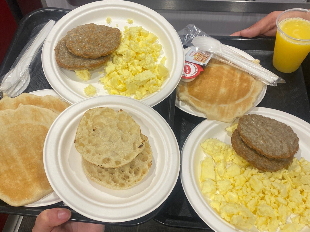 基洛纳酒店和会议中心主图