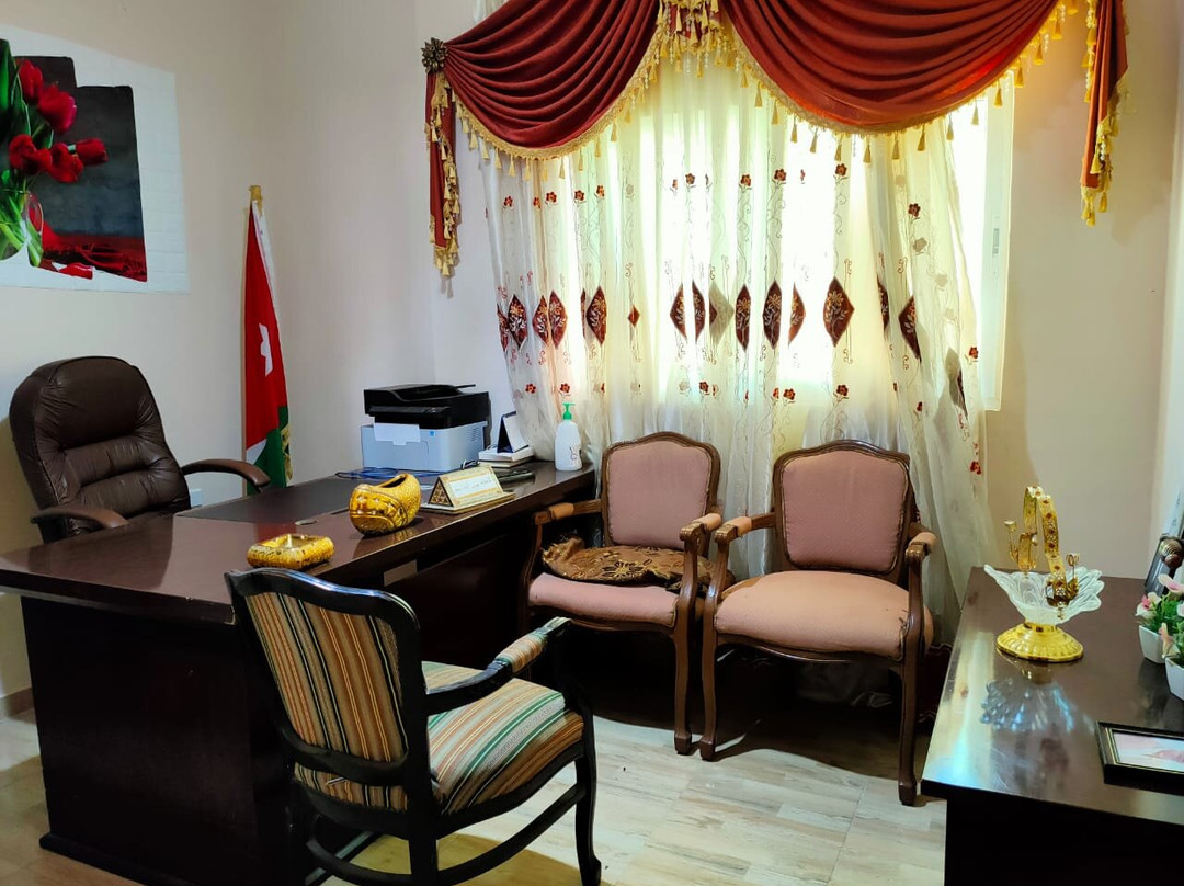 Qais Alhamadeen Houses主图