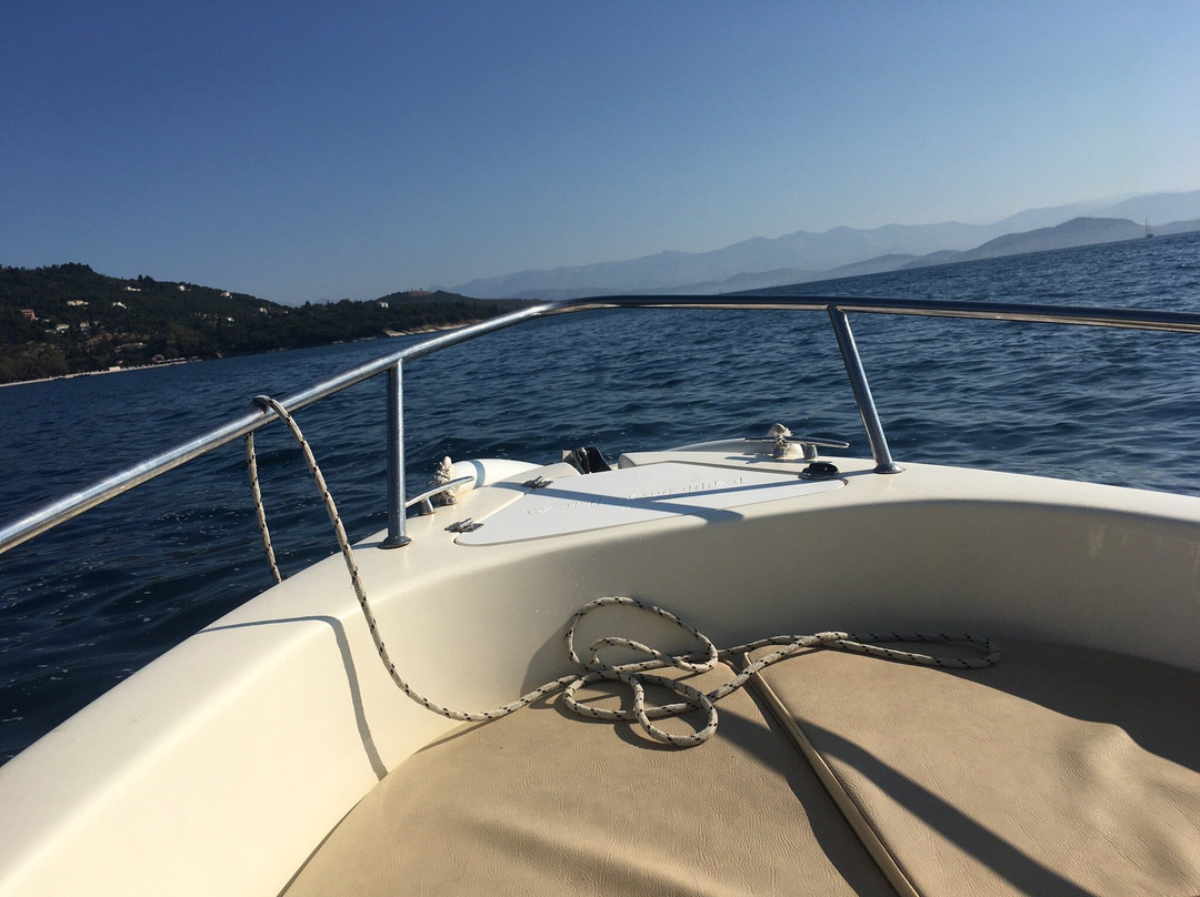 The White House Boat Hire-Kalami必去景点