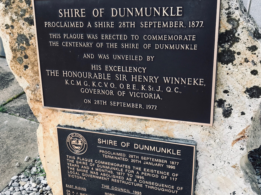 Georgia Goodie Fireman Mural-Rupanyup必去景点