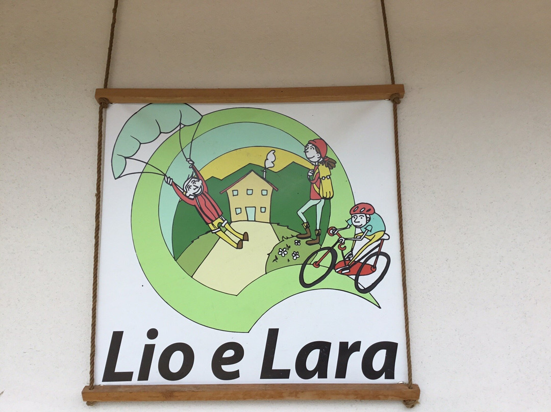 Lio E Lara主图
