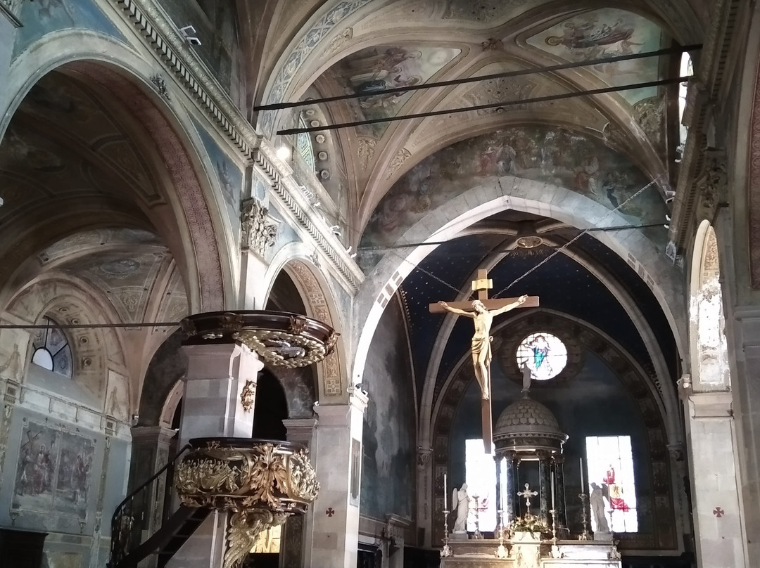 Chiesa Parrocchiale Santa Maria Assunta-Angera必去景点