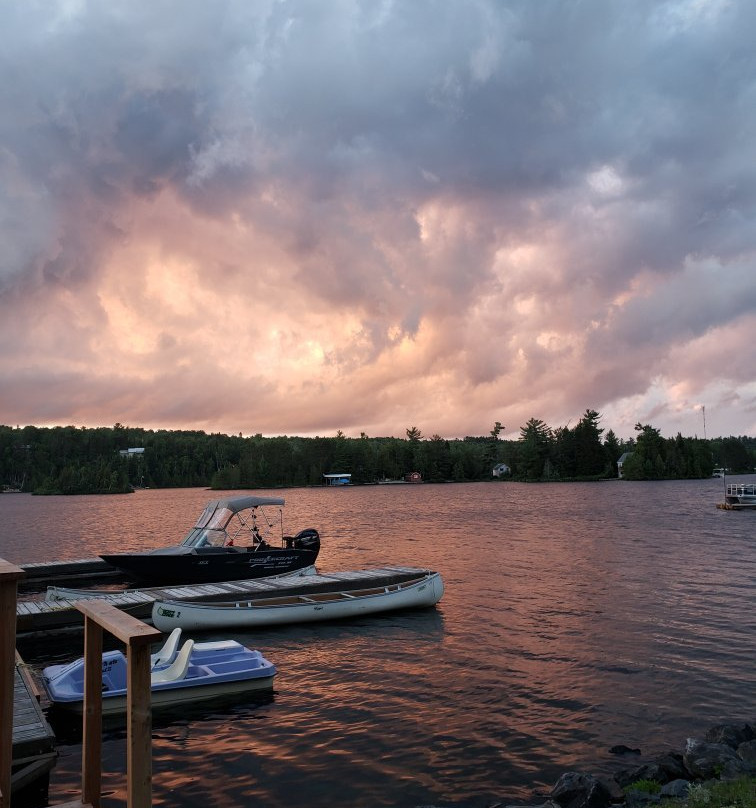 Temagami Shores Inn & Resort主图