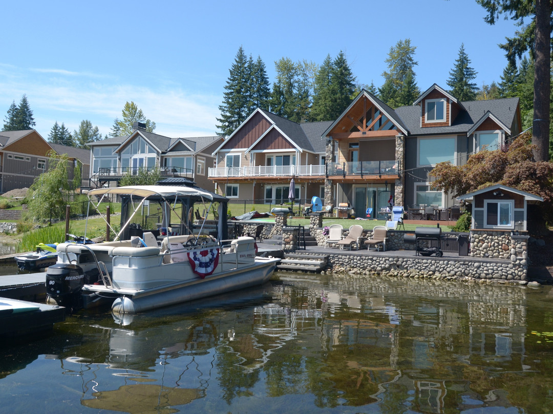 Alder Lake Park景点图片