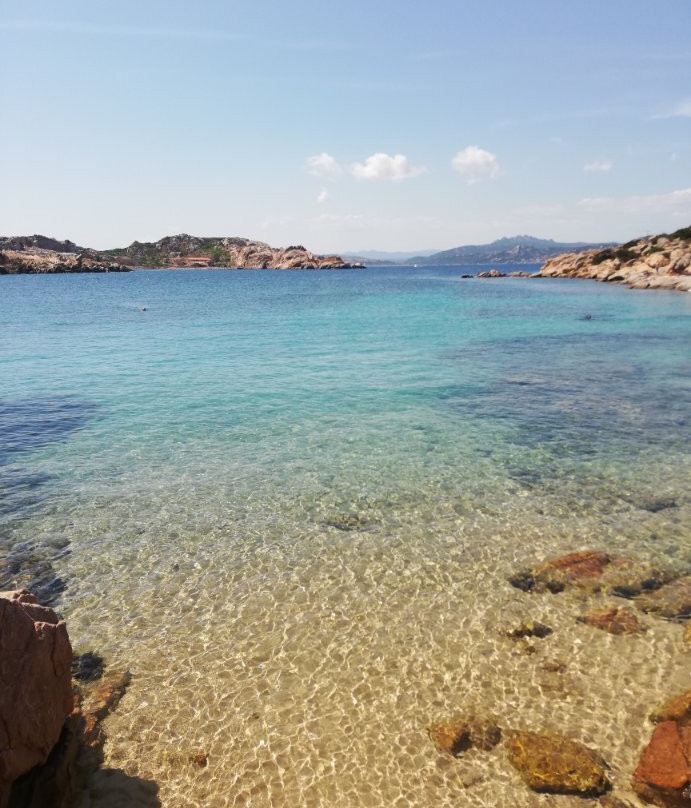 Spiaggia Cala Francese-拉马达莱娜必去景点