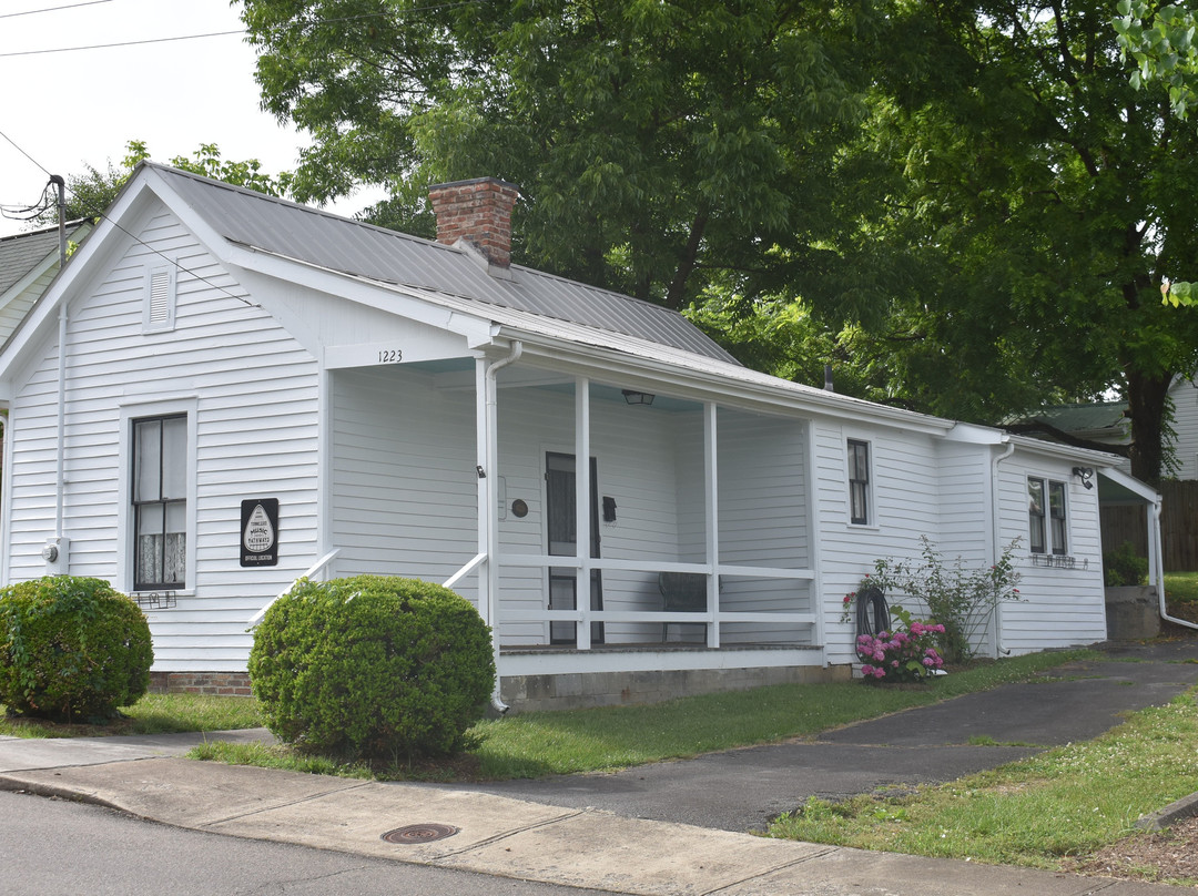 Tennessee Ernie Ford House-布里斯托尔必去景点