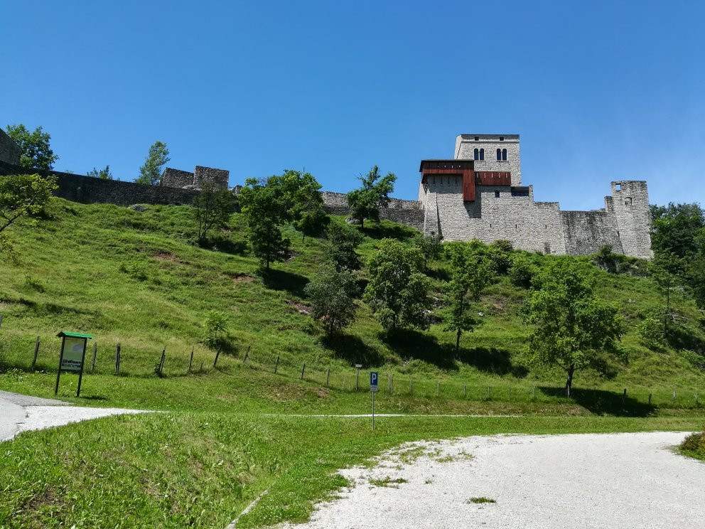Castello di San Pietro景点图片