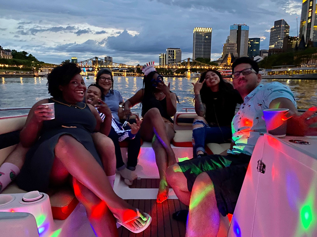 MS Partyboot Deutschland-法兰克福必去景点