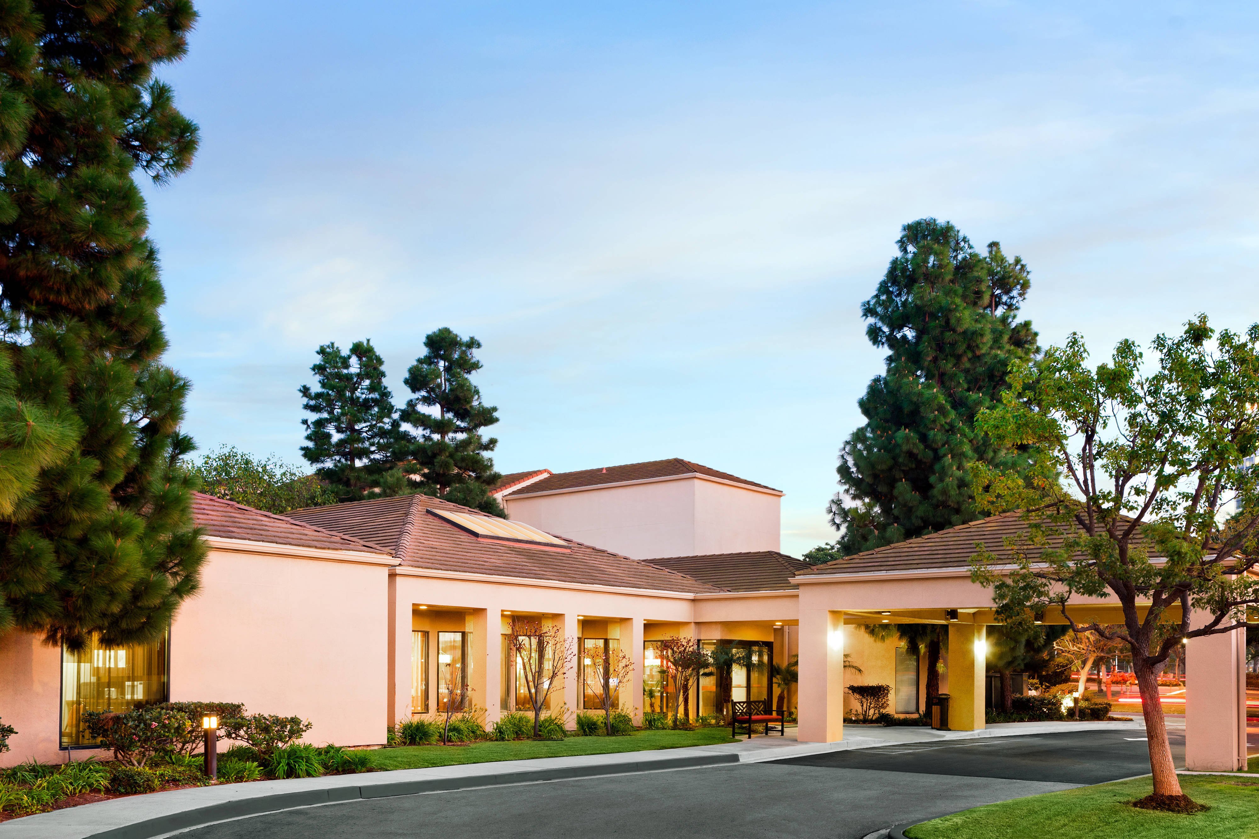 洛杉矶-LAX-埃尔塞贡多万怡酒店-官方