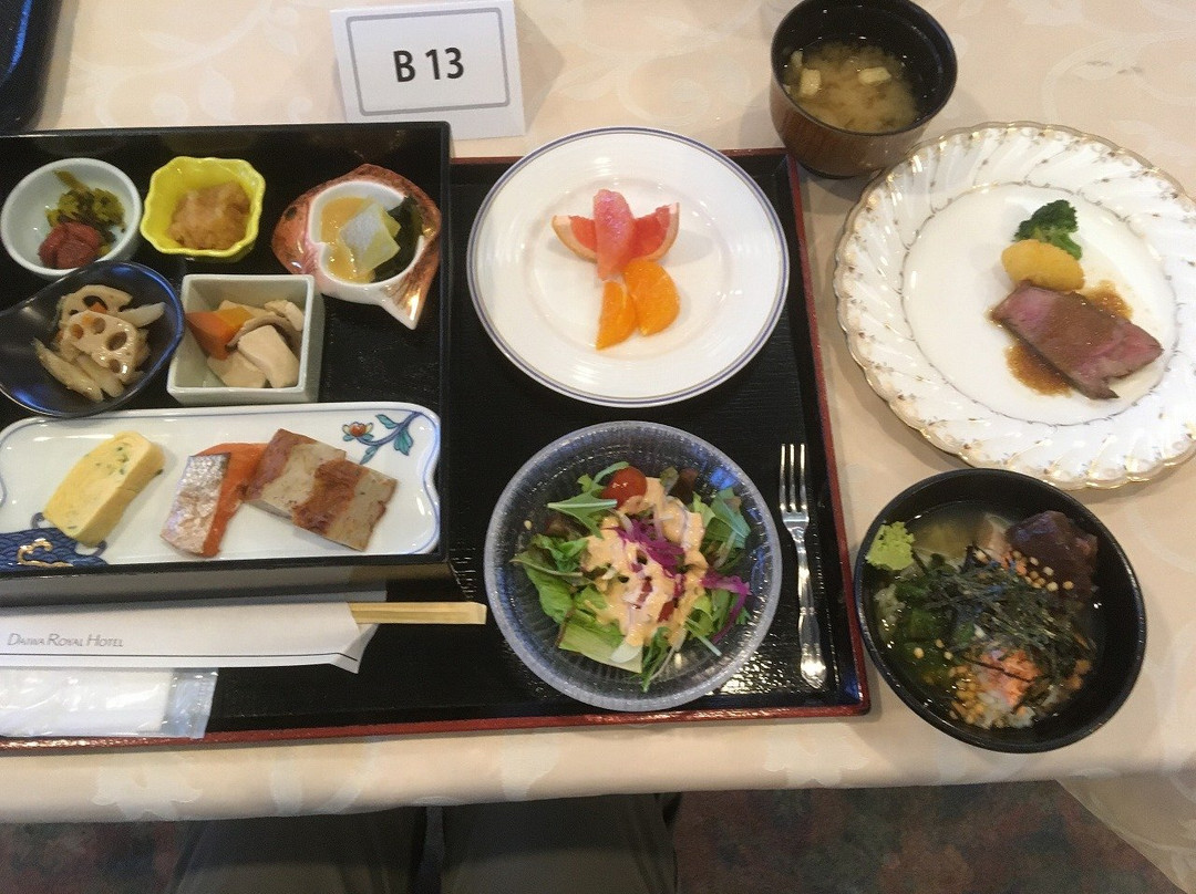 唐津皇家酒店主图