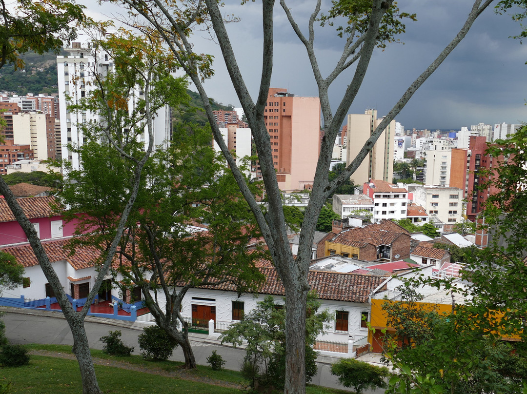Iglesia de San Antonio-卡利必去景点