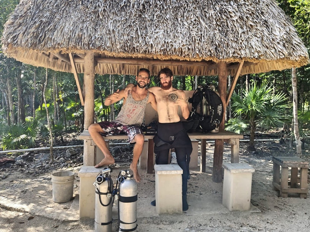 Sanctuary Divers-图伦必去景点