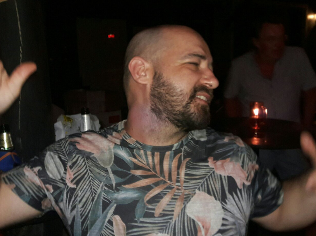 Cheeky Monkey Bar-兰塔岛必去景点