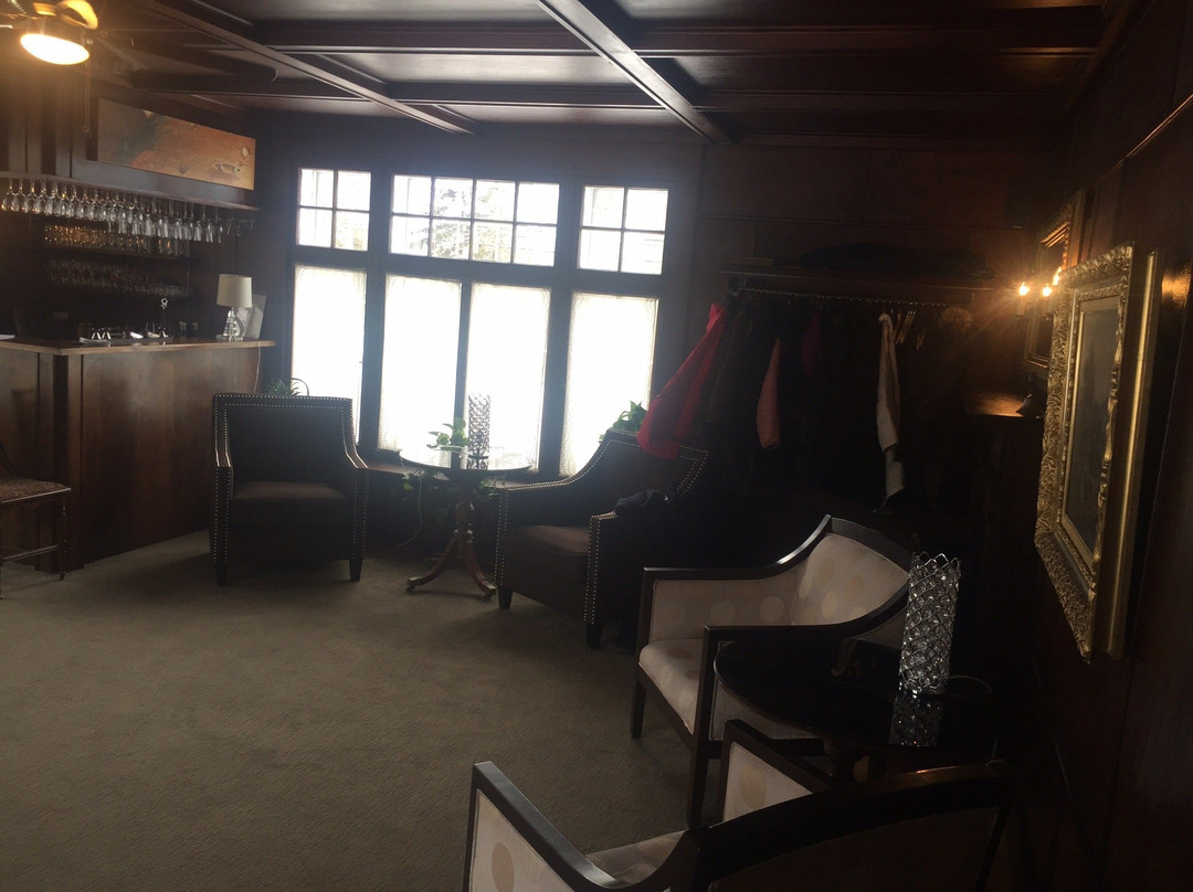 Shadow Lawn Inn主图