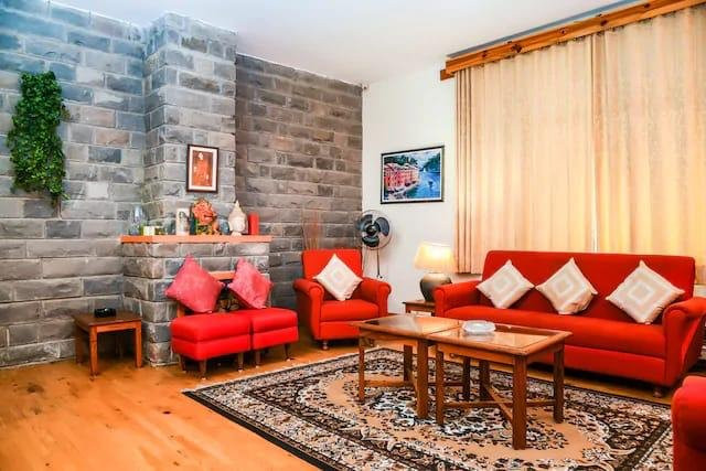 Nirvana Village Retreat主图