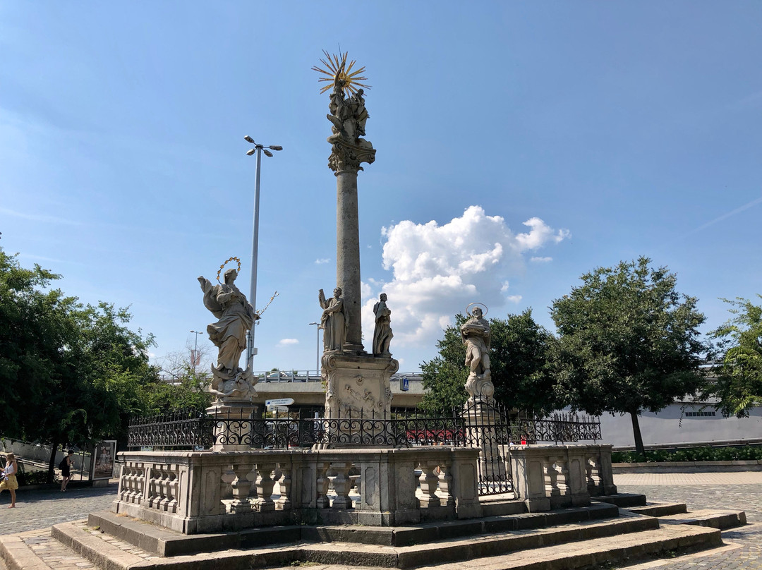Holy Trinity Column-布拉迪斯拉发必去景点