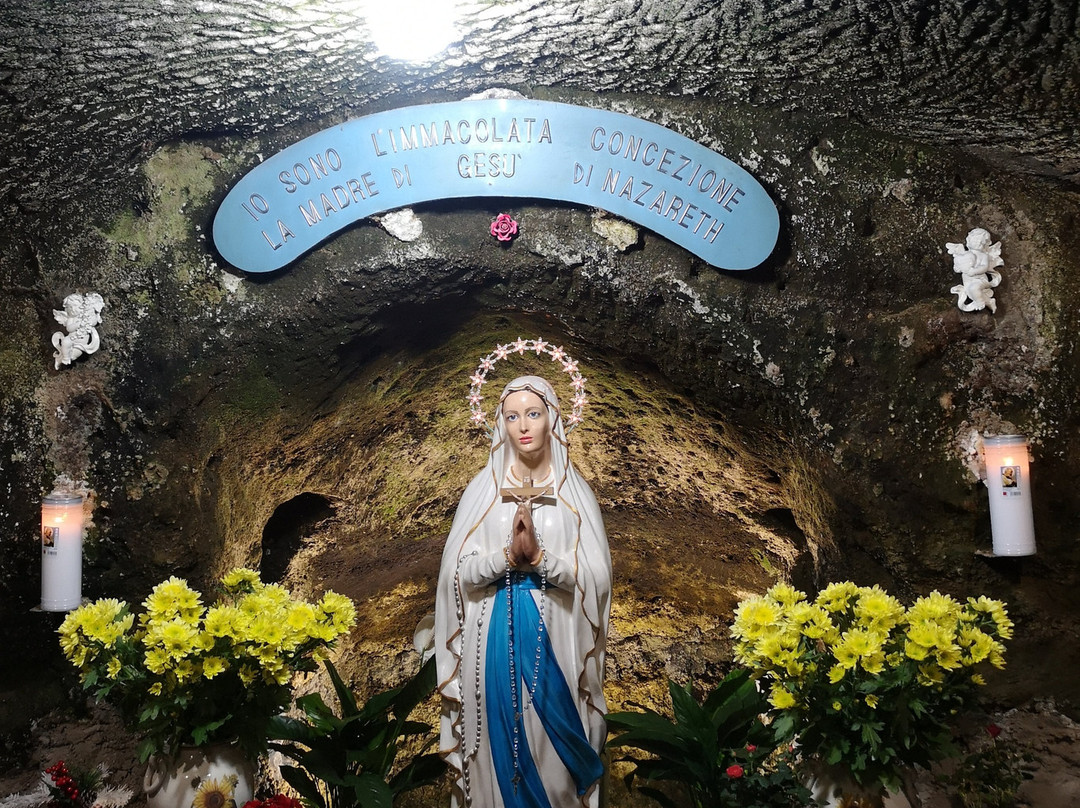 Grotta delle Apparizioni-Marta必去景点