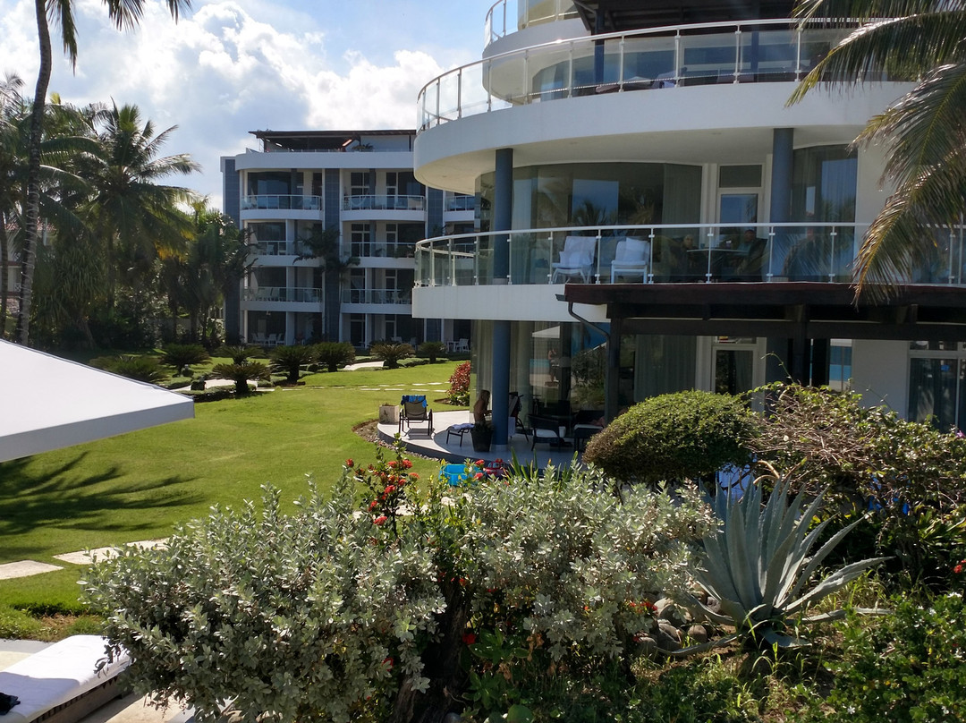 千禧水疗渡假村主图