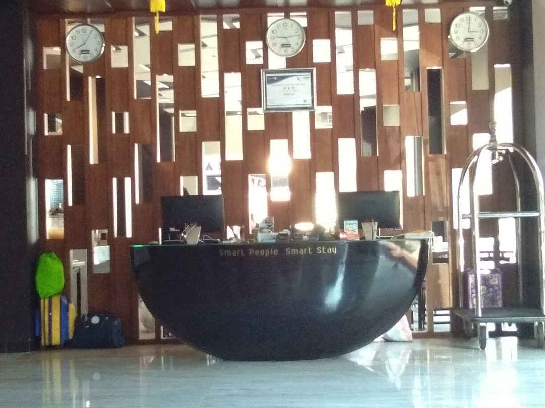 Zoom Hotel Mulawarman主图