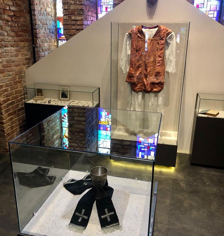 Paróquia Nossa Senhora de Lourdes-卡内拉必去景点