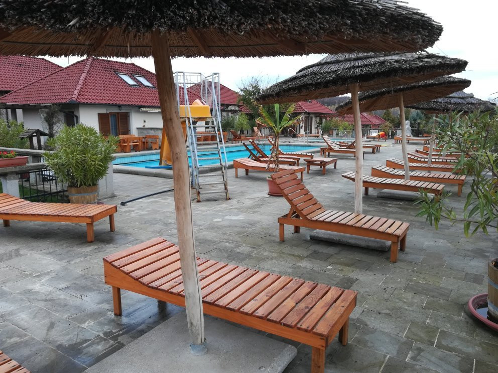 Egri Korona Borhaz es Wellness Hotel主图