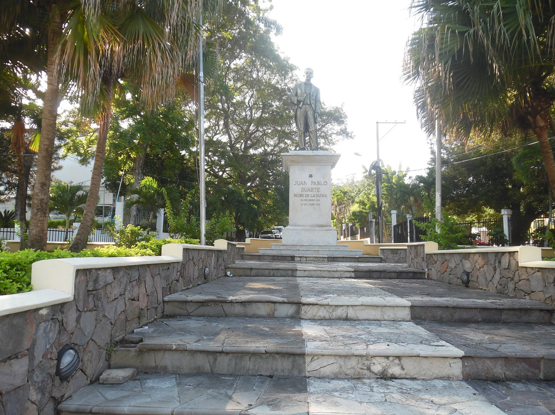 Juan Pablo Duarte Statue-圣地亚哥必去景点