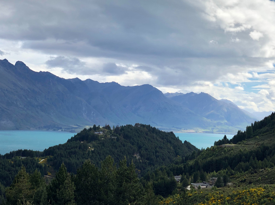 The Alpine Retreat主图