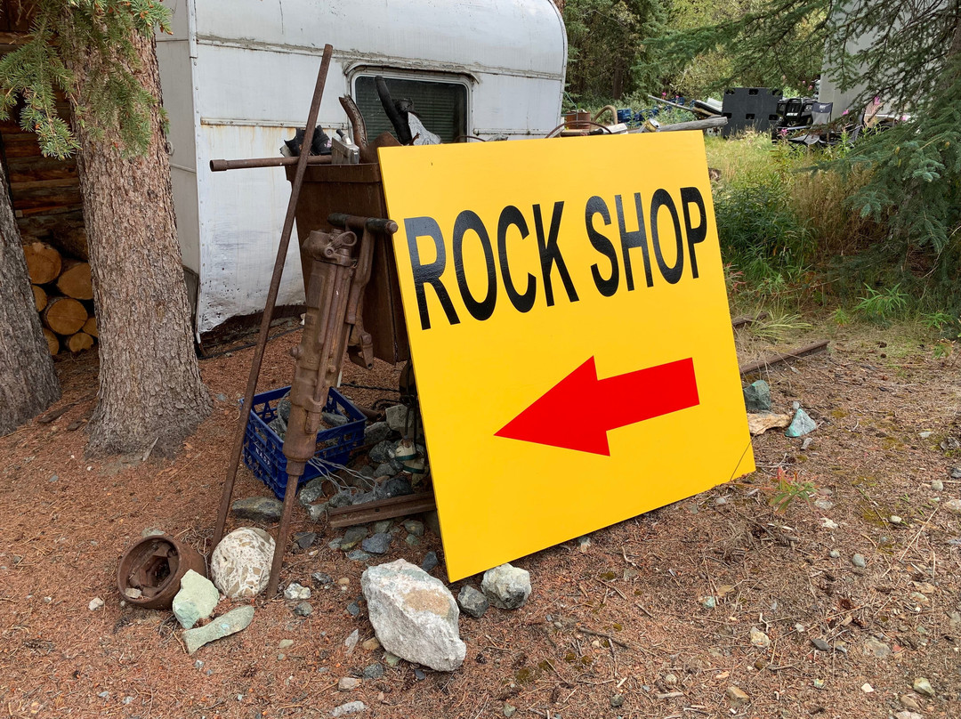 The Rock Shop-白马市必去景点