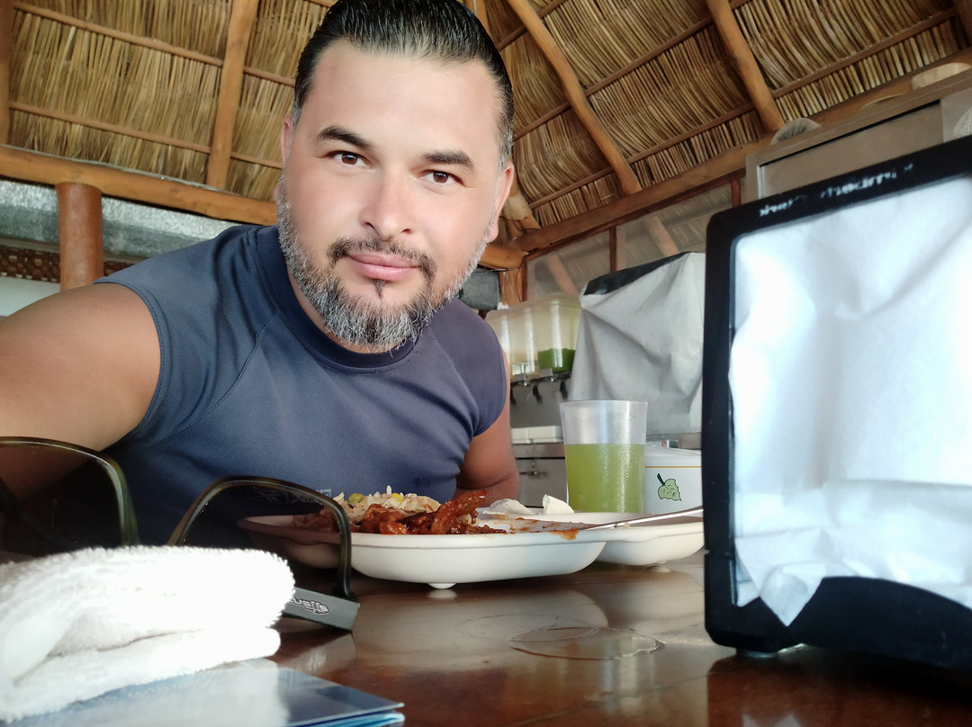 Torreblanca Beach Hotel and Suites Guayabitos主图