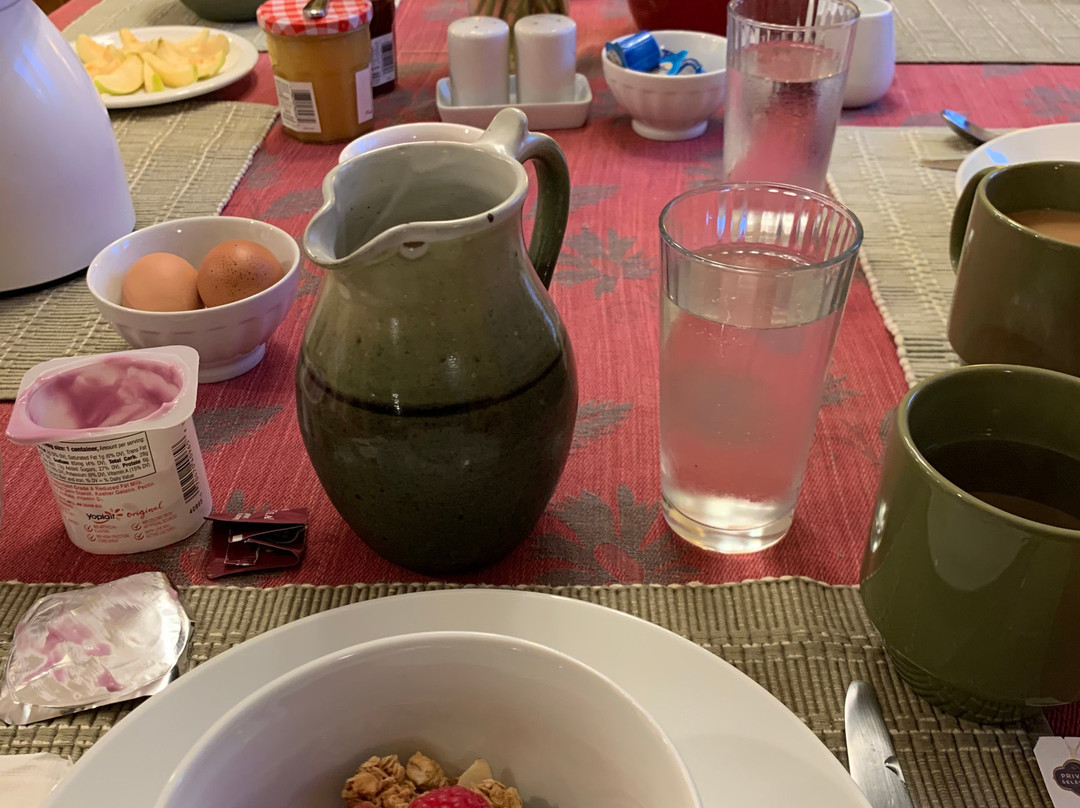 The Inn at Lucky Mud主图