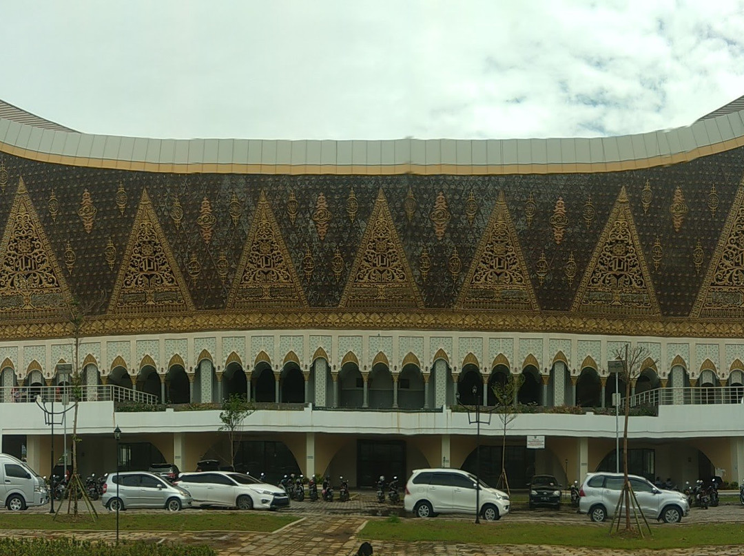 Grand Mosque of West Sumatra景点图片