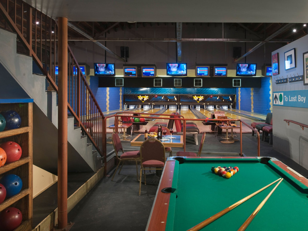 Moe's Original Bbq Bowling-恩格尔伍德必去景点