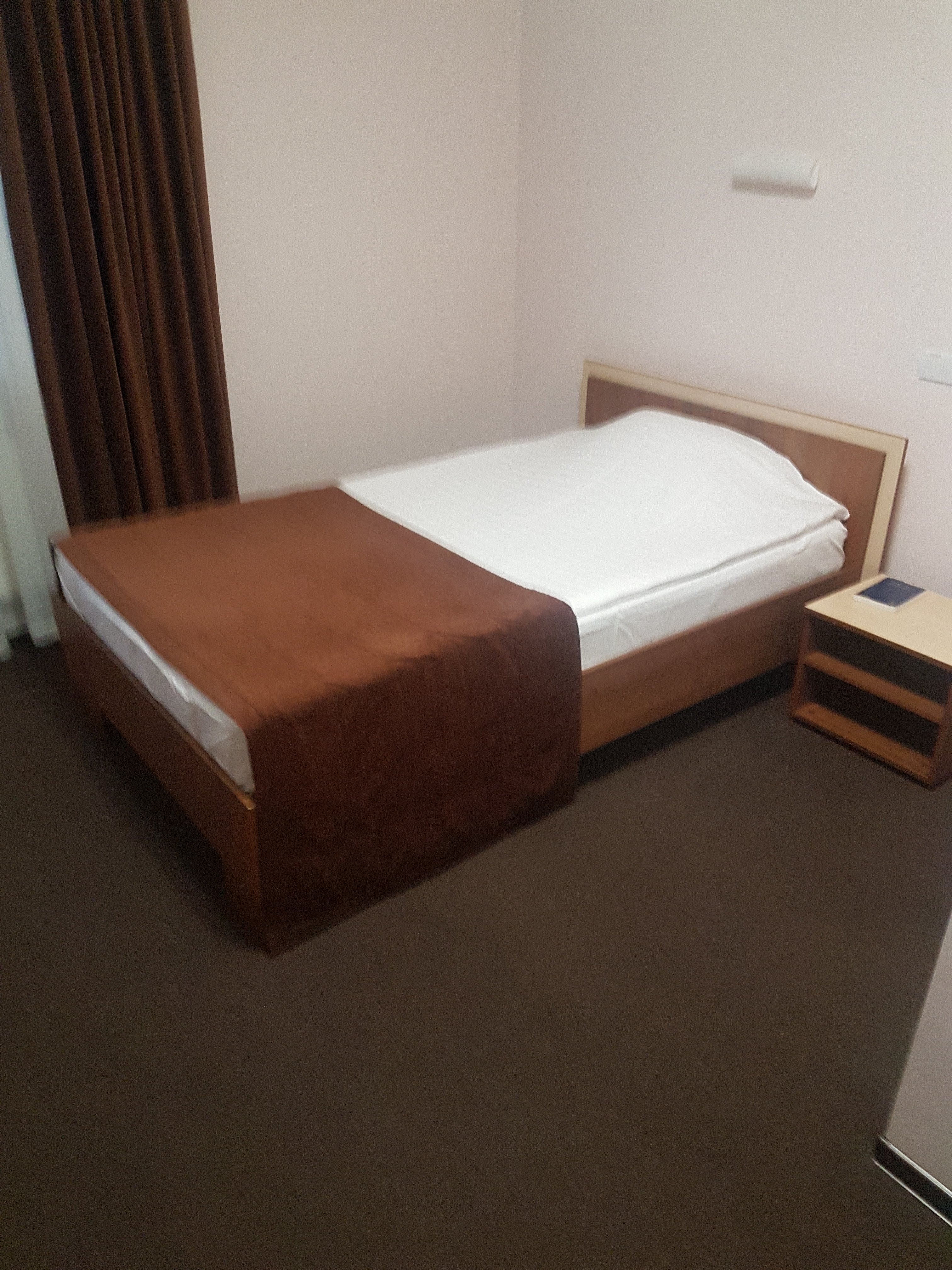 Slavutych Hotel-官方