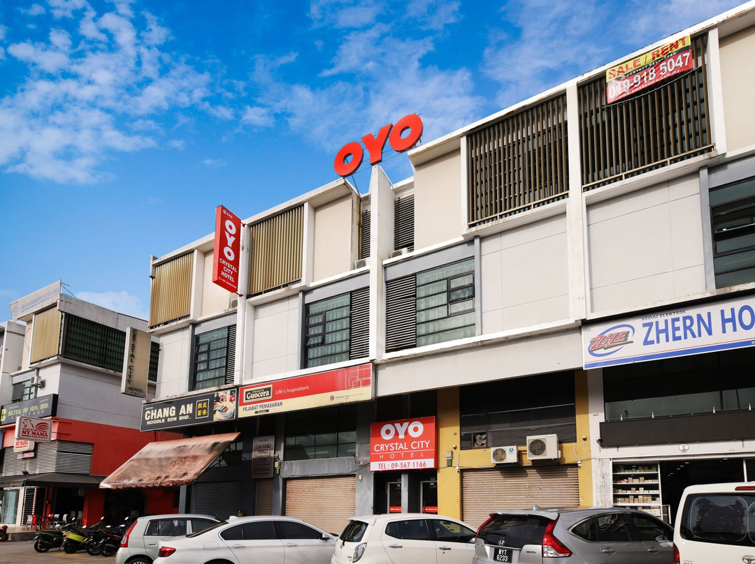 Kampung Tanjung酒店住宿-水晶城大酒店