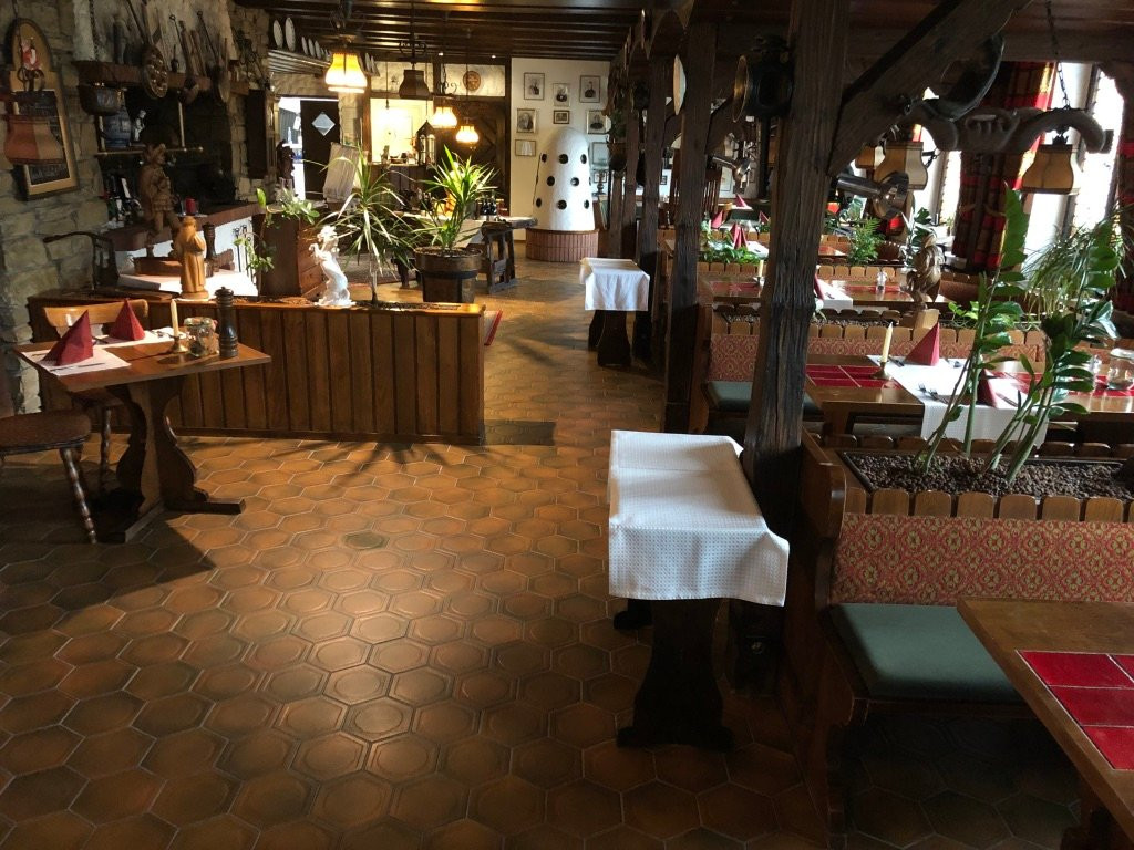 Hotel Gasthof Zum Weyssen Rossle主图