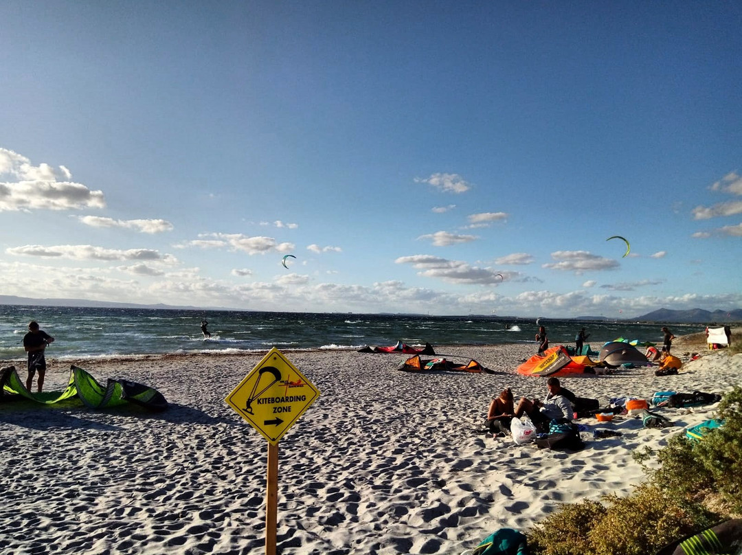 Wild Wind Sardinia-Is Solinas必去景点