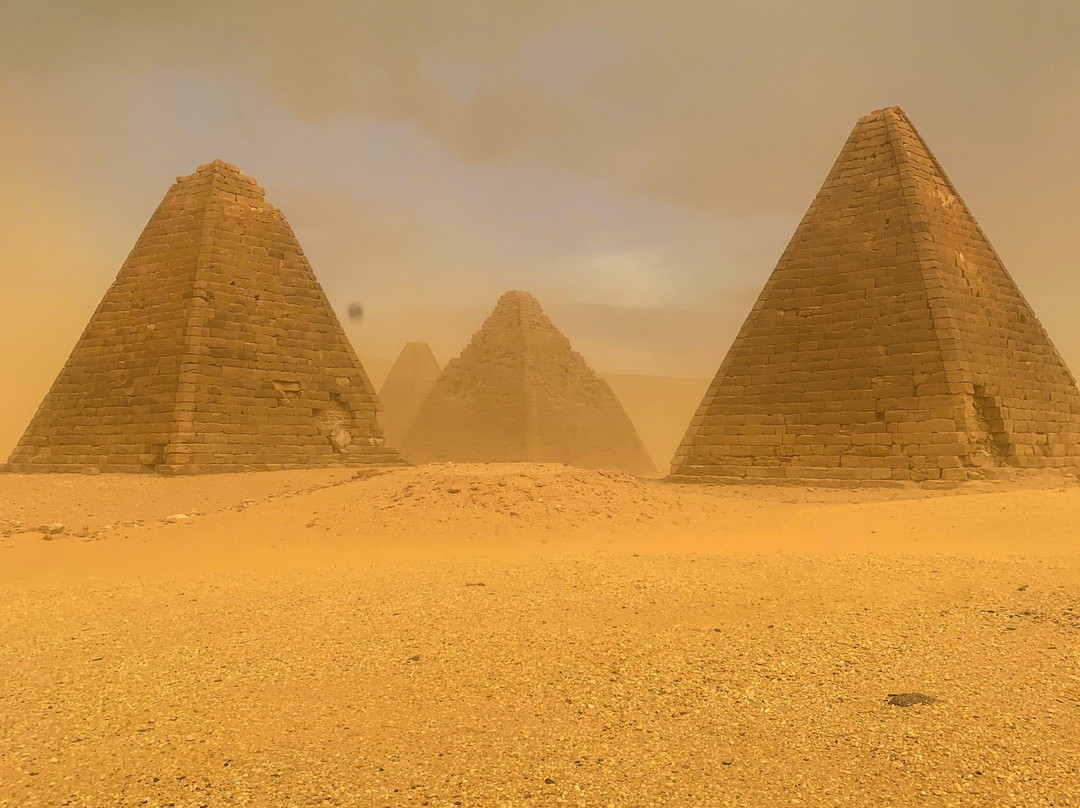 博尔戈尔山-Karima必去景点