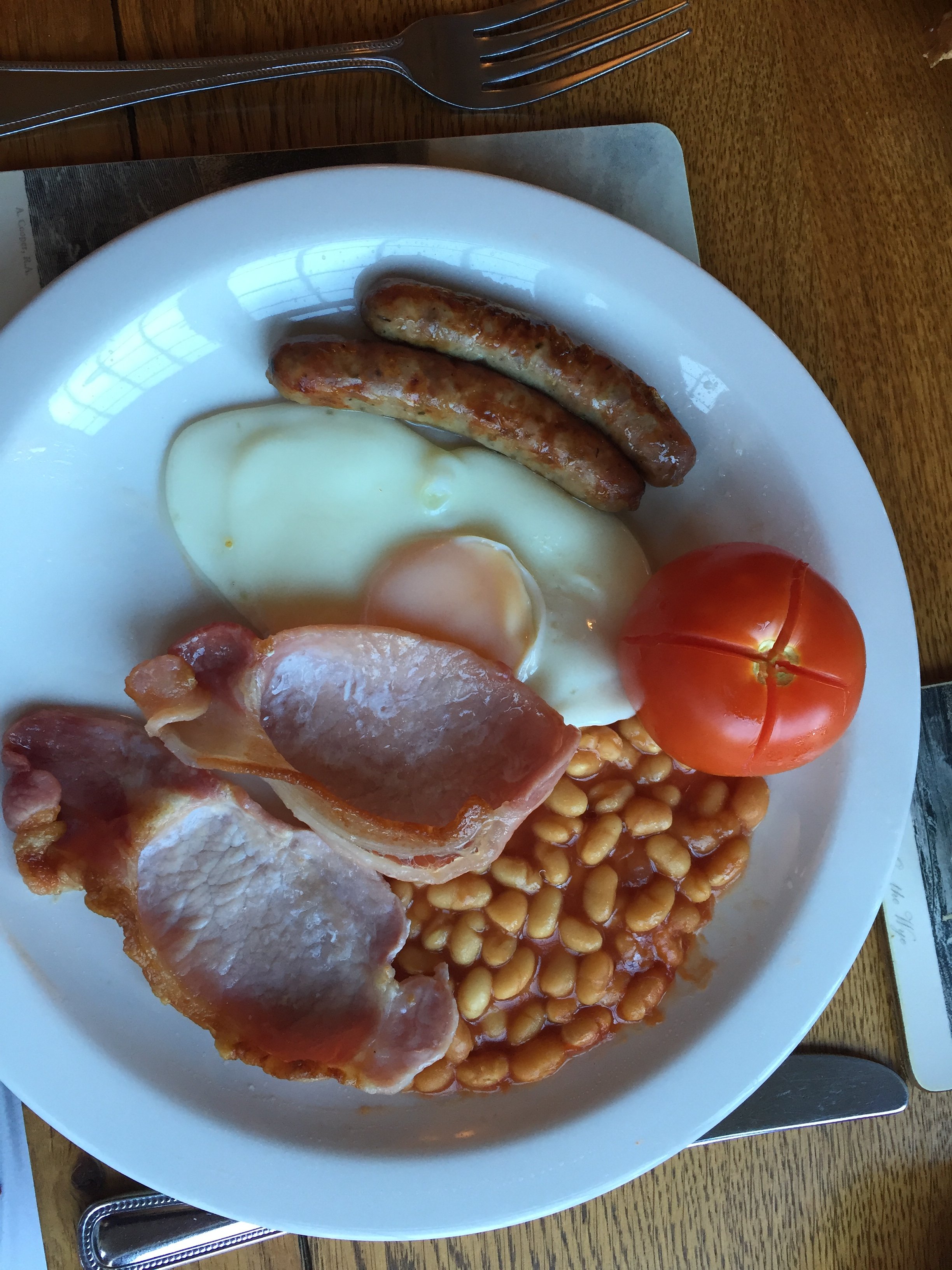 Corsham Field Farmhouse-餐饮