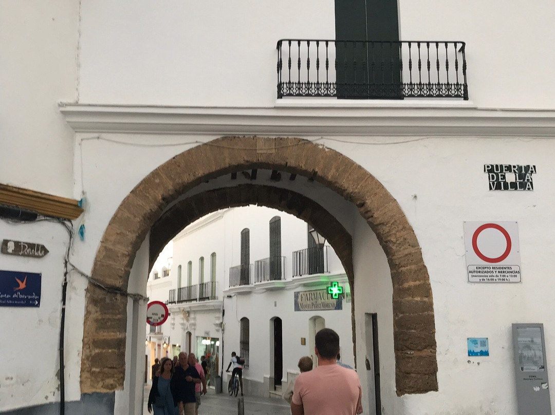 Arco de La Villa景点图片