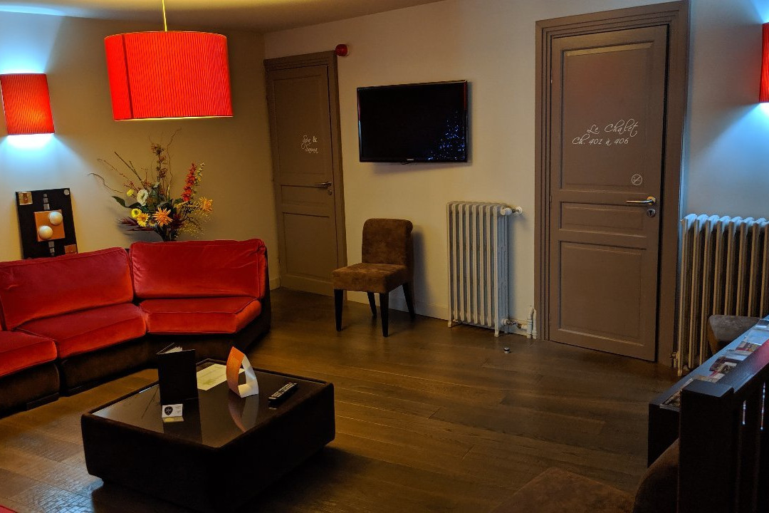 Logis Le Central Hotel & Restaurant主图