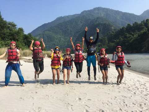 Trishuli River Side Resort主图