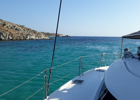 Mykonos Catamaran Sailing  Tours And Day Cruises-奥诺斯必去景点