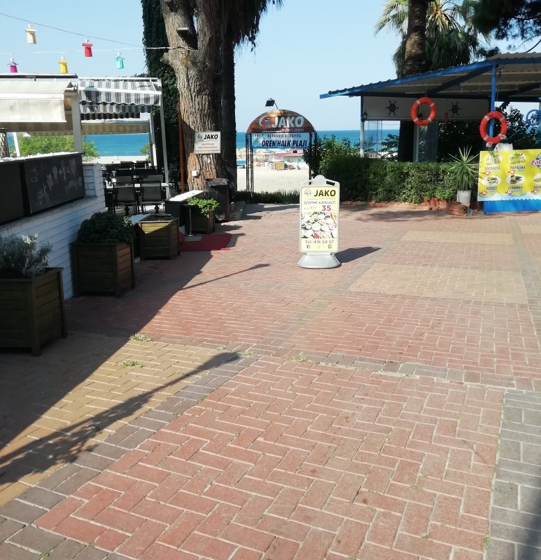Jako Cafe & Bistro
