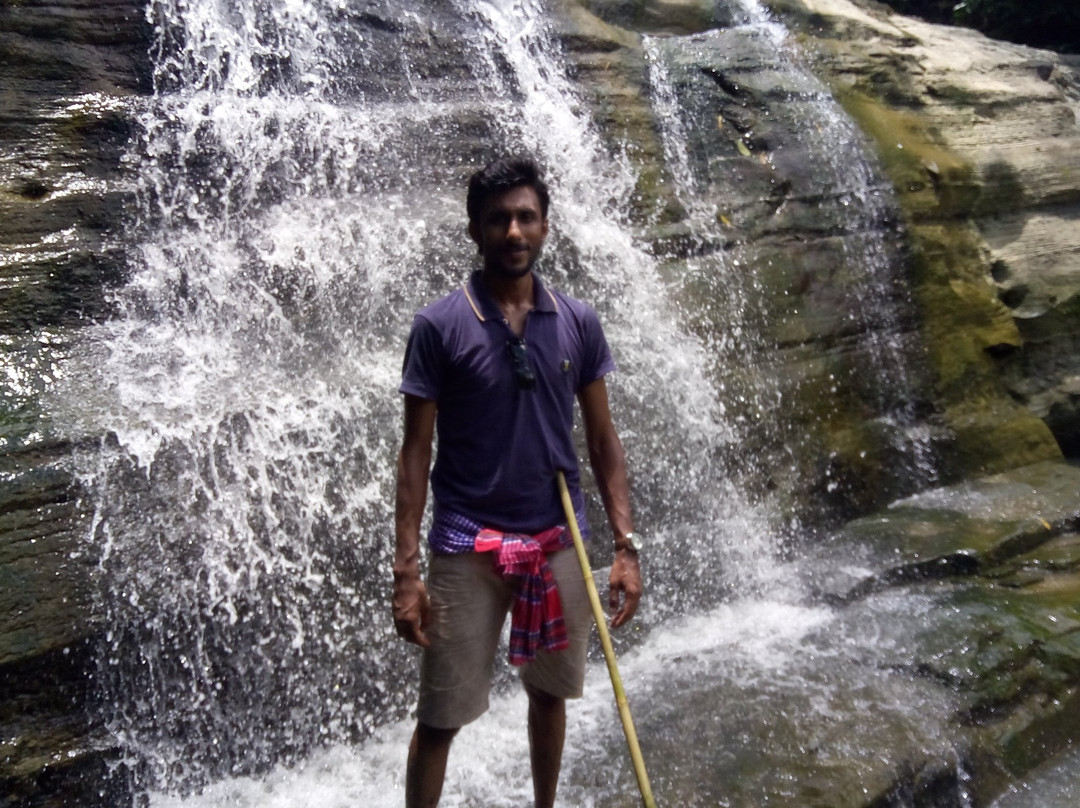 Khaiyachara Falls景点图片
