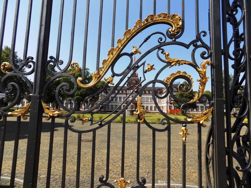 Schloss Philippsruhe-哈瑙必去景点