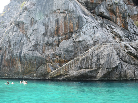 Sollermar-索列尔港必去景点